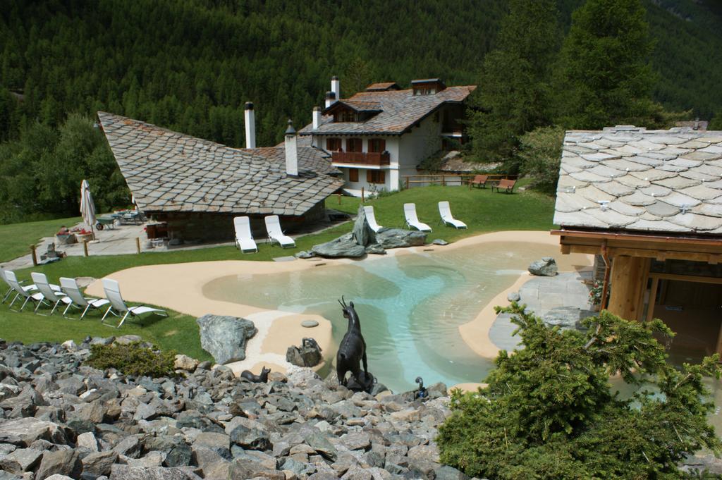 Eco Wellness Hotel Notre Maison Cogne Exteriör bild