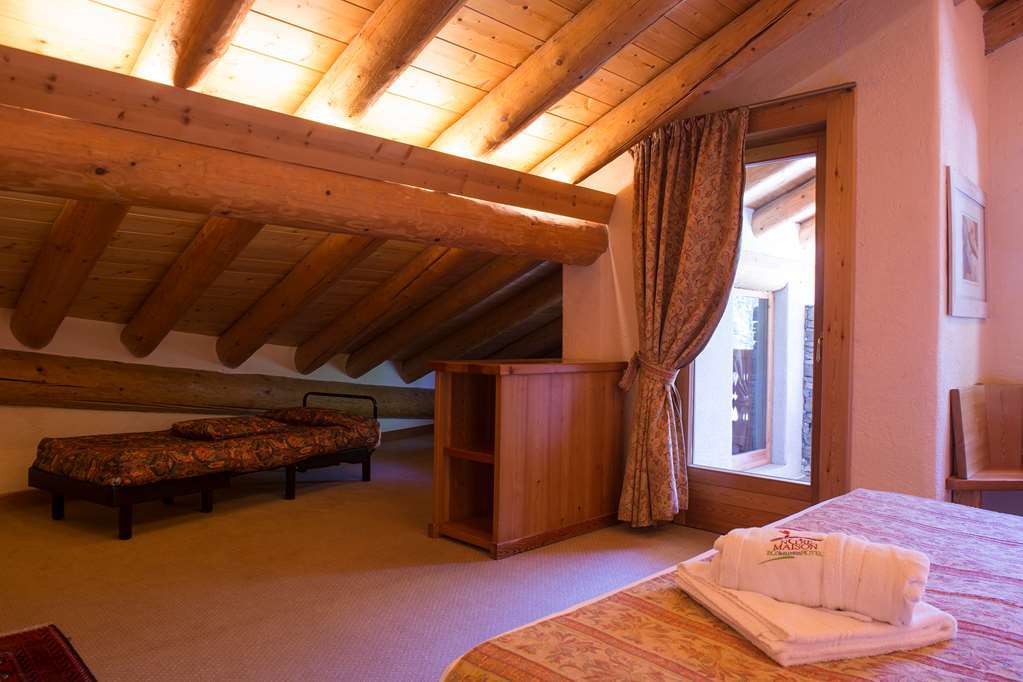 Eco Wellness Hotel Notre Maison Cogne Rum bild